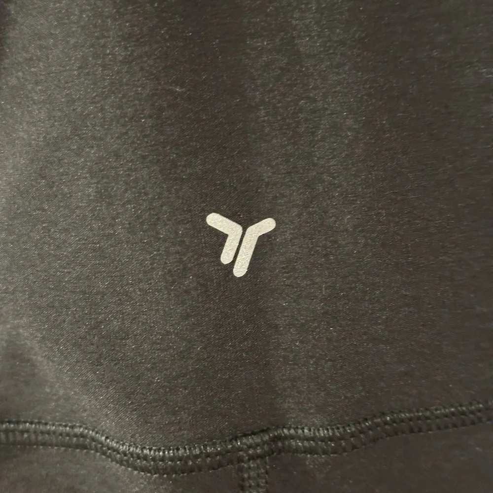 Workout One-Piece - Picture 3 of 5